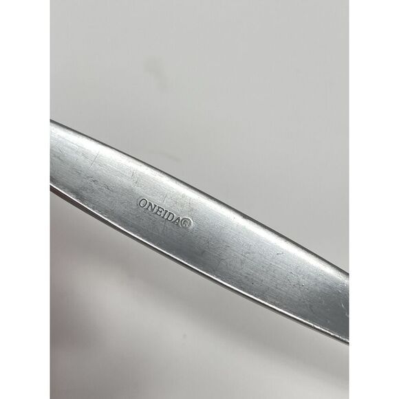 ONEIDA TERESA Stainless Steel Satin Dinner Forks 8.25” Set Of 4 Discontinued - Picture 5 of 5